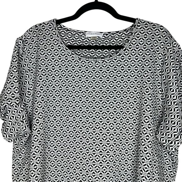Calvin Klein Black White Textured Print Short Sleeve Blouse 2X - Picture 2 of 10